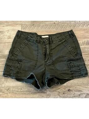 Size N/A Witty Fox Shorts